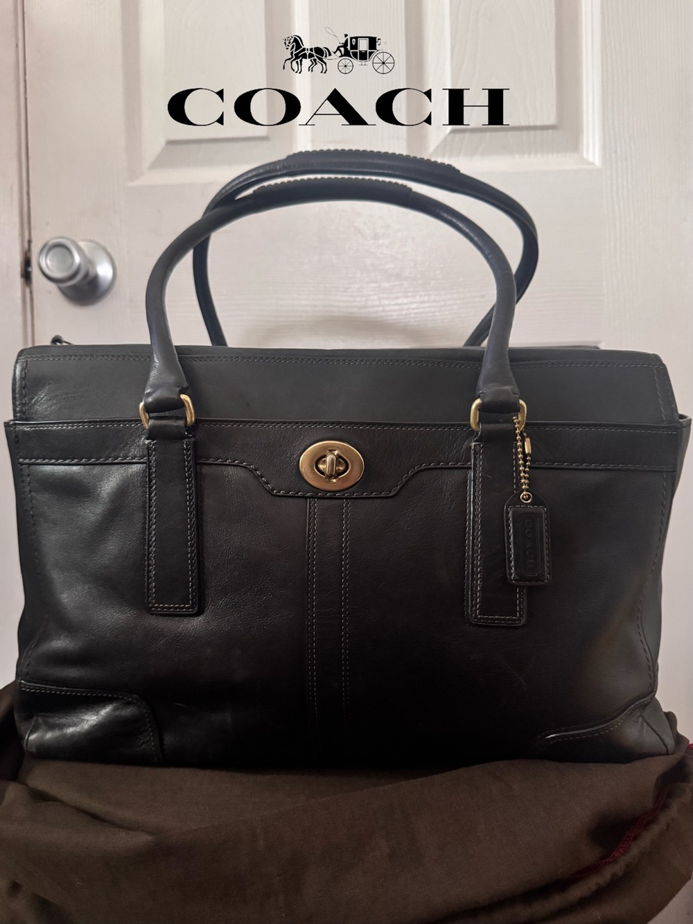 Coach Hamptons Large Black Leather Turnlock Tote Bag Purse Weekender Satchel